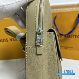 QC Louis Vuitton Takeoff Backpack in khaki Aerogram Leather