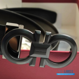 QC Salvatore Ferragamo Gancini Buckle Belt in Black Calfskin Leather