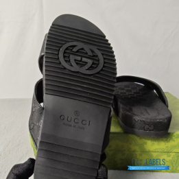 QC Gucci GG Embossed Slide Sandals in Black