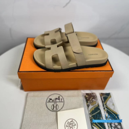 Hermès Chypre sandals