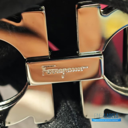 QC Salvatore Ferragamo Calfskin Reversible Gancini Belt