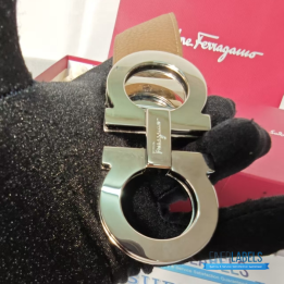 QC Salvatore Ferragamo Calfskin Reversible Gancini Belt