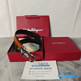 QC Salvatore Ferragamo Gancini Reversible Leather Belt in Brown Leather with a Silver-Tone Buckle