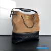 Chanel Hobo-Tote (Medium)
