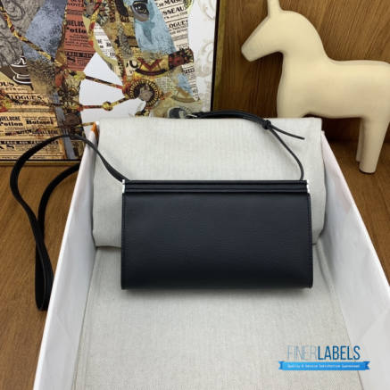 Hermès Clic-H 21 Bag