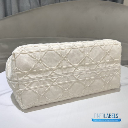 CD Medium Dior Toujours Bag