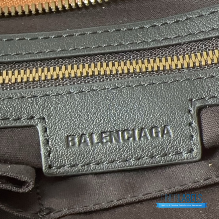 Balenciaga Le City Medium 