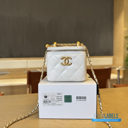 Copy of Small Vanity with chain