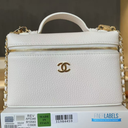 Chanel 26A Slim Vanity Case with Chain Small - Lunch Box (White Grained Calfskin)