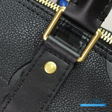 LV Keepall Bandoulière 45 (Black Monogram Empreinte Giant Leather)
