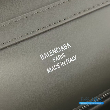 Balenciaga Rodeo Medium (Khaki Smooth Calfskin)