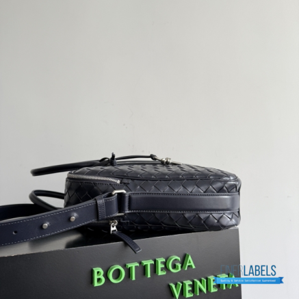 BV Briefcase One Size (Black Intrecciato Calfskin Leather)