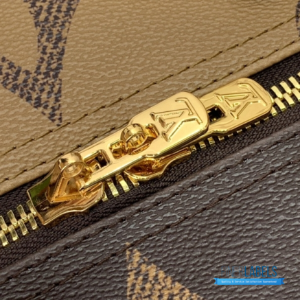 LV Keepall Bandoulière 45 (Brown Reverse Giant Monogram Canvas)