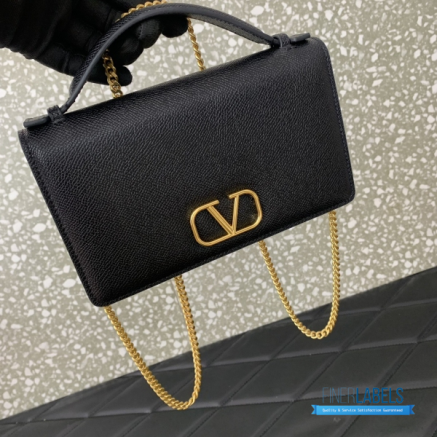 Valentino Garavani VLogo Signature Wallet With Chain (Black Grainy Calfskin)