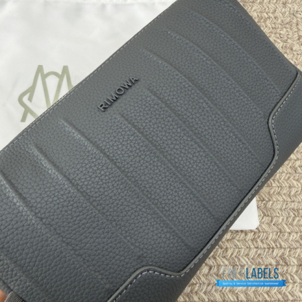 RIMOWA Never Still Leather Toiletry Bag (Anthracite Grey Grained Leather)