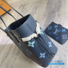 Louis Vuitton Neverfull MM (Dégradé Bleu Monogram Giant Empreinte Leather)