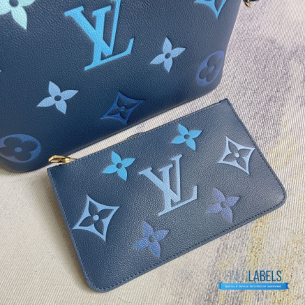Louis Vuitton Neverfull MM (Dégradé Bleu Monogram Giant Empreinte Leather)