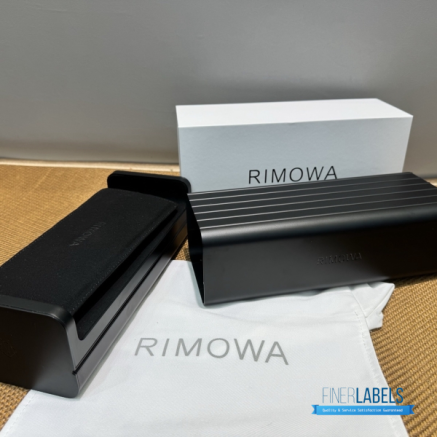 RIMOWA Specialty Watch Case 3-Slot (Matte Black Grooved Aluminum)