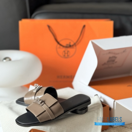 Hermès Giulia Sandal