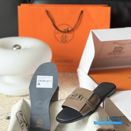 Hermès Giulia Sandal