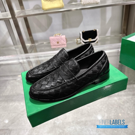 BV James Intrecciato Loafer EU 42 (Black Calfskin Leather)