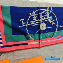 QC Hermès scarf