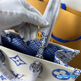 QC Louis Vuitton OnTheGo PM Tote Bag