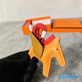 QC Hermès Rodeo Pegasus PM Charm