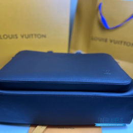 QC Louis Vuitton Pilot Briefcase