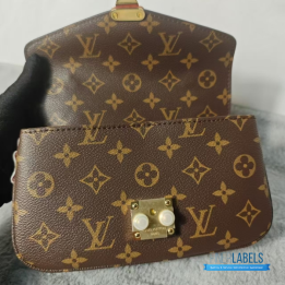 QC Louis Vuitton Pochette Metis East West Monogram Shoulder Bag