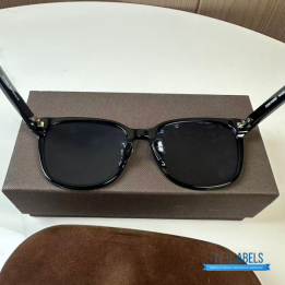QC Tom Ford Sunglasses