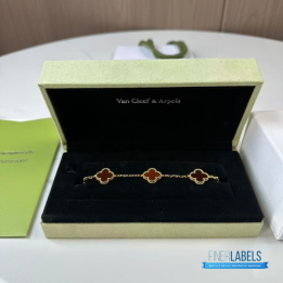 QC VCA Vintage Alhambra 5-motif bracelet featuring red carnelian clover motifs