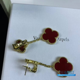QC VCA Magic Alhambra Earring Featuring Two Vibrant Red Carnelian Clover Motifs