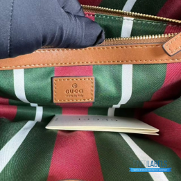 QC Gucci GG Emblem Medium Tote Bag in Beige
