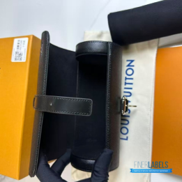 QC LV Etui 3 Montres watch case in black Taiga leather