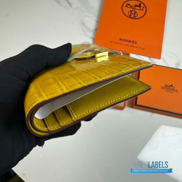 QC Hermès Bearn Compact wallet crafted in a glossy yellow (such as Jaune Ambre or Mimosa) alligator leather