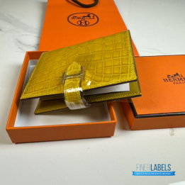 QC Hermès Bearn Compact wallet crafted in a glossy yellow (such as Jaune Ambre or Mimosa) alligator leather