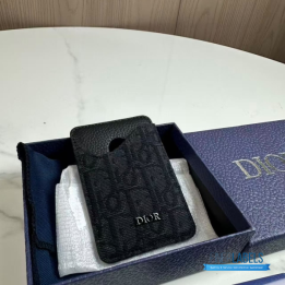 QC Dior Saddle Magnetic Card Holder in black