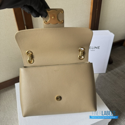 Celine Teen Victorie 