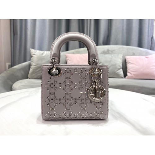 TCO10 CD Lady Dior 17 Mini 57