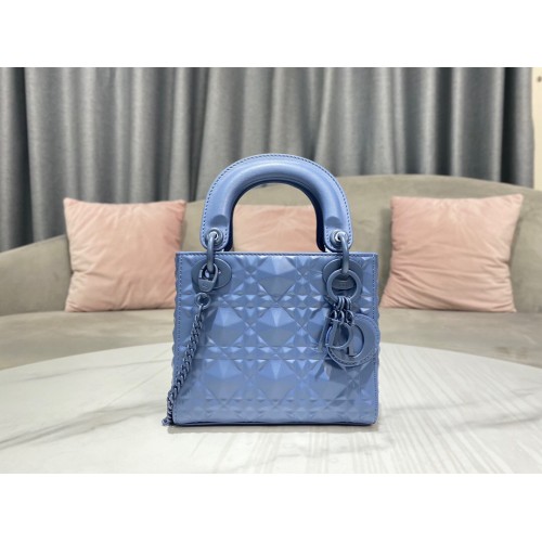 TCO10 CD Lady Dior 17 Mini 46